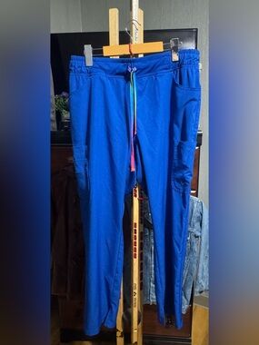 HeartSoul Royal Blue Petite Cargo Scrub Pants Size Large Petite (L-P)